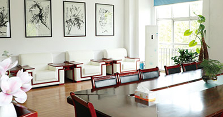 公司資本逐步積累，管理趨于成熟，年產(chǎn)業(yè)績邁新臺階